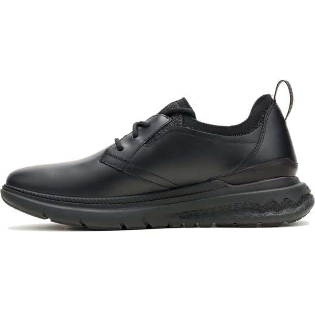 Hush Puppies Excel Leder Herren Schnürschuhe Schwarz/Schwarz Wir präsentieren den neuen vielseitigen Body Shoe Excel, einen hybriden Arbeitsschuh, der elegant genug für das Büro und robust genug für einen Nachmittag außerhalb des Büros ist. Mit verstärktem Komfort und Stabilität dank unserer neuen ComfortTread-Technologie.
