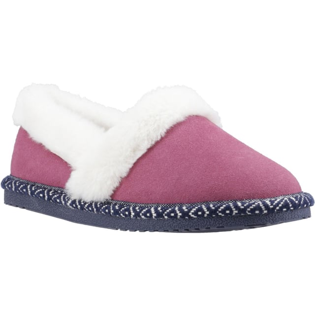 Featuring a real suede upper, memory foam insole and cosy faux fur the Ariel slipper is the perfect choice to keep your toes toasty all winter long
