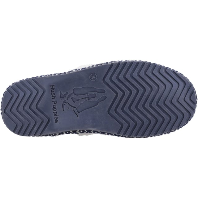 Featuring a real suede upper, memory foam insole and cosy faux fur the Ariel slipper is the perfect choice to keep your toes toasty all winter long
