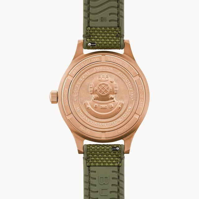 This Bulova Archive Series Mil Ships 150th Anniversary Edition Analogue Watch for Men is the perfect timepiece to wear or to gift. It's Bronze 41 mm Round case combined with the comfortable Green Silicone watch band will ensure you enjoy this stunning timepiece without any compromise. Operated by a high quality Quartz movement and water resistant to 20 bars, your watch will keep ticking. Honoring Bulova’s military legacy and a rare 1957 U.S. Navy prototype, the Special Edition MIL-SHIPS Bronze celebrates Bulova’s 150th Anniversary. This Analogue watch is equipped with a Luminous Hands and a Screw Down Crown High quality Green Silicone strap, measuring 21 cm in length and 18 mm in width, with a Buckle. Case diameter: 41 mm,case thickness: 14 mm, case colour: Bronze and dial colour: Green