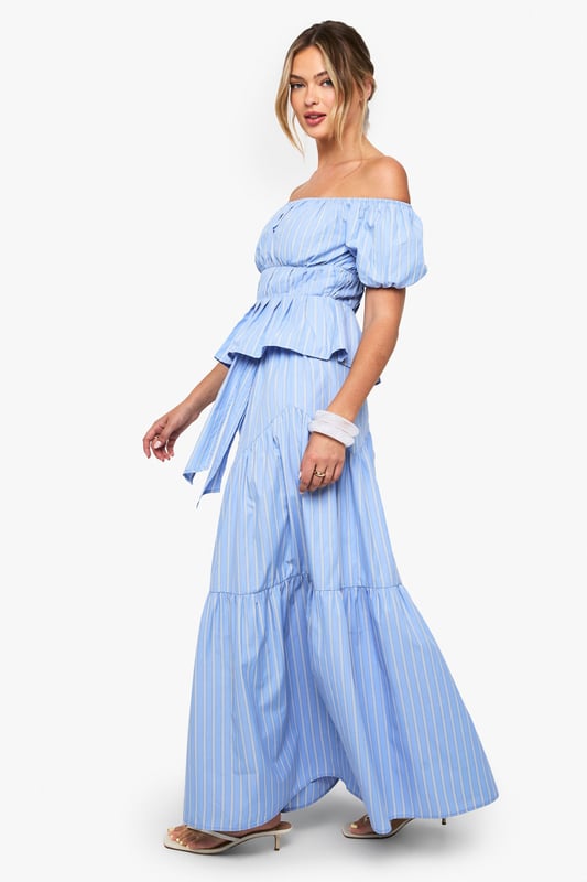 Skirts are the statement separate in every wardrobe This season it's all about having fun with your hemline. Mix it up in minis, midis and maxis or go matchy-matchy and co-ordinate with a crop top. Push the boundaries in pleated pastels and fondant shade full circle styles, updating with a holographic clutch for a cool colour clash. Flirt with the skirt for your favourite every day and evening ensembles.