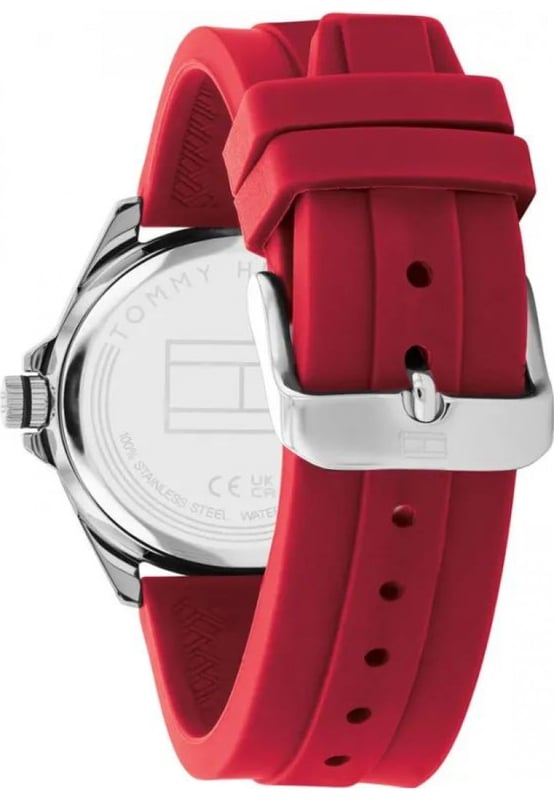 As we have come to expect from a manufacturer as highly regarded as Tommy Hilfiger, you get a watch that will last the test of time. All Tommy Hilfiger watches have been manufactured using strong and durable parts to keep your brand new  1720021 Kids Watch ticking away on your wrist for many years to come.  Dimensions (cm): 10x10x5