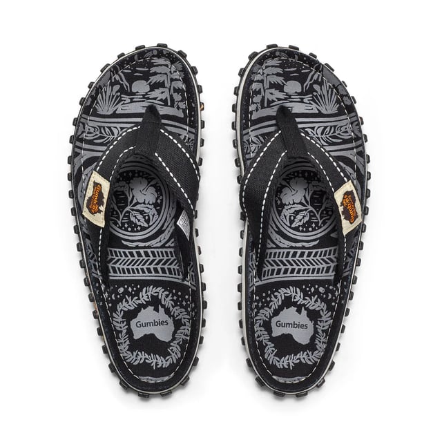Unisex flip-flops made from recycled cotton canvas and rubber soles. Lightweight, breathable, and comfortable with a slip-on design, ideal for casual wear and everyday use
