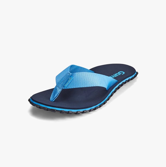 This unisex waterproof flip-flop features a recycled PET upper, EVA lining, and recycled rubber sole. Lightweight and breathable, ideal for casual wear with a comfortable slip-on design