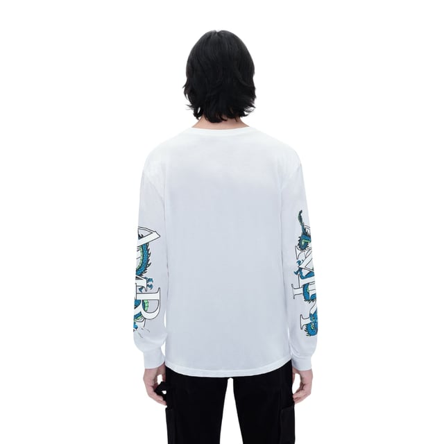 The Amiri LNY Dragon Long Sleeve White T-Shirt combines premium quality with striking design. Crafted from 100% cotton, this shirt offers exceptional comfort and breathability, perfect for everyday wear. Made in the USA, it reflects superior craftsmanship and attention to detail. The bold dragon motif adds a unique, stylish edge that sets you apart, making it an ideal choice for those who appreciate both fashion and quality. Elevate your wardrobe with this versatile long sleeve tee that pairs effortlessly with any outfit while keeping you comfortable all day long