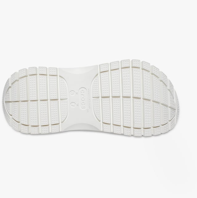 These women's slip-on clogs feature Croslite material for comfort and breathability, a platform heel, and a round toe, ideal for casual wear and all-day ease