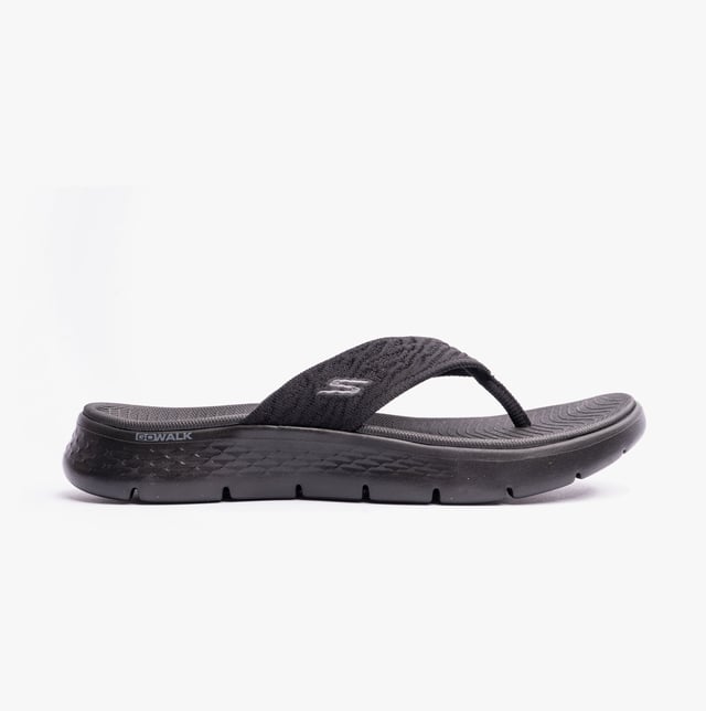 Knit upper slip-on sandals with a platform heel, rubber lining and sole, offering comfort and a relaxed fit. Ideal for casual wear and vegan-friendly styling
