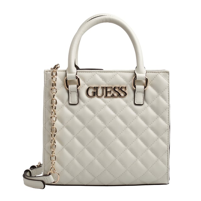 Este bolso tote pequeño de Guess destaca por su diseño acolchado con patrón de rombos y un aire sofisticado que eleva cualquier look. Compacto pero con espacio suficiente para lo esencial, incluye asas estructuradas y una correa con eslabones metálicos para mayor versatilidad. Su silueta refinada lo convierte en el accesorio ideal para acompañarte con estilo en el día a día.\n\nDetalles:\n- Tipo de accesorio: Bolso tote pequeño.\n- Material: Material sintético tipo piel.\n- Textura: Acolchada con diseño de rombos.\n- Herraje: Metálico en tono dorado.\n- Detalles exteriores: Logo metálico Guess en la parte frontal.\n- Detalles interiores: Compartimento principal con cremallera,1 bolsillo trasero con cremallera, 2 bolsillos frontales abiertos.\n- Asas de mano estructuradas.\n- Correa ajustable y extraíble con cadena metálica decorativa.\n\nGuess apuesta por un diseño compacto y elegante que fusiona comodidad y estilo. Este bolso tote pequeño es perfecto para quienes buscan una pieza funcional con personalidad, ideal tanto para el día como para salidas más especiales.\n Medidas: 21.5 x 20.5 x 7 cm\n Composición: 100% Poliuretano\n Cuidados:\nLimpiar con un paño suave y ligeramente húmedo.\nNo usar productos abrasivos ni detergentes.\nEvitar la exposición prolongada al sol o humedad extrema.