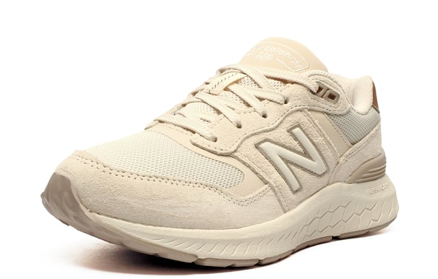 NEW IN 2025 MODEL & COLOUR
 These New Balance Fresh Foam 880 v6 women's Trainers are designed to provide the ultimate combination of comfort, support, and durability, making them the perfect choice for the gym / cross training and everyday wear. Built with Fresh Foam midsole cushioning technology, these shoes deliver exceptional cushioning exactly where you need it most, offering a plush, responsive feel that helps reduce impact with every step. Whether you're strolling through the city, walking for exercise, or spending long hours in the gym , the Fresh Foam 880 v6 ensures a soft, comfortable ride mile after mile.
 Durability is a key feature of these trainers, thanks to the inclusion of NDurance rubber outsole technology. This high-quality rubber compound is strategically placed in high-wear areas, ensuring that your shoes stand up to the demands of daily walking while providing excellent traction and grip on various surfaces.
 - NEW IN 2025 MODEL & COLOUR
 - Suede Leather / Textile mix upper
 - Fresh Foam cushioned midsole
 - Adjustable lace closure
 - Strike Path outsole technology
 - NDurance rubber outsole
 - Soft padded heel & ankle collar
 - Comfort cushioned insole
 - New Balance branding
