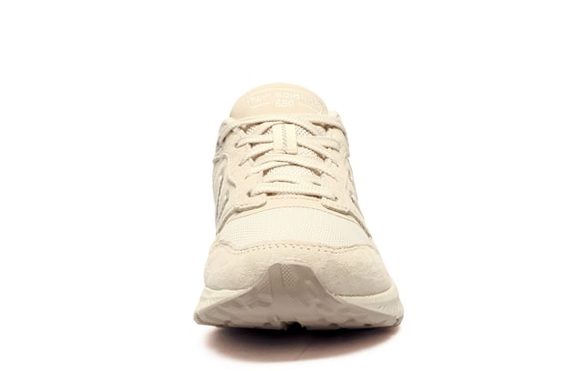 NEW IN 2025 MODEL & COLOUR
 These New Balance Fresh Foam 880 v6 women's Trainers are designed to provide the ultimate combination of comfort, support, and durability, making them the perfect choice for the gym / cross training and everyday wear. Built with Fresh Foam midsole cushioning technology, these shoes deliver exceptional cushioning exactly where you need it most, offering a plush, responsive feel that helps reduce impact with every step. Whether you're strolling through the city, walking for exercise, or spending long hours in the gym , the Fresh Foam 880 v6 ensures a soft, comfortable ride mile after mile.
 Durability is a key feature of these trainers, thanks to the inclusion of NDurance rubber outsole technology. This high-quality rubber compound is strategically placed in high-wear areas, ensuring that your shoes stand up to the demands of daily walking while providing excellent traction and grip on various surfaces.
 - NEW IN 2025 MODEL & COLOUR
 - Suede Leather / Textile mix upper
 - Fresh Foam cushioned midsole
 - Adjustable lace closure
 - Strike Path outsole technology
 - NDurance rubber outsole
 - Soft padded heel & ankle collar
 - Comfort cushioned insole
 - New Balance branding