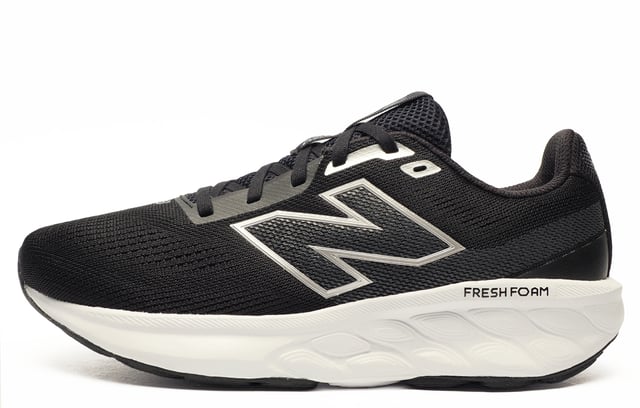 NEW IN  2025 MODEL & COLOUR
These New Balance 520v9 men's running shoes are designed for those who seek a perfect balance of performance, comfort, and versatility. Whether you're heading to the gym, running down a country lane or simply enjoying a casual day out, these trainers deliver exceptional performance and all-day wearability. Crafted with a breathable mesh upper, the 520v9 ensures optimal airflow to keep your feet cool and comfortable, even during extended wear. This lightweight yet durable design provides a secure fit, offering both support and flexibility for various activities.
NEW IN  2025 MODEL & COLOUR
- Textile / Synthetic mix upper
- Soft padded tongue
- Lace closure
- Fresh foam cushioned midsole
- Durable rubber outsole
- Padded heel & ankle collar
- Comfort cushioned insole
- New Balance branding
