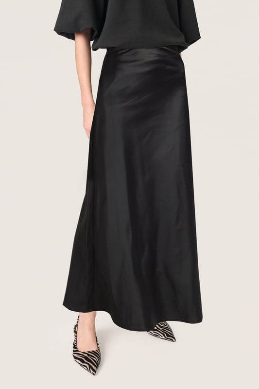 Slim fit,Elastische Taille,Knöchellänge  Schonwäsche 30°, Nicht bleichen, Nicht im Trockner trocknen, Tropnass aufhängen im Schatten, Kalt bügeln max. 110° C, Trockenreinigung  96% Polyester,4% Elasthan
