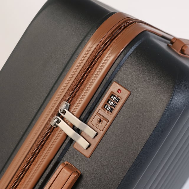 Hard Shell Black Strong Suitcase Set 8 Wheel Cabin Luggage Holiday Travel Case Travel in timeless style with our Hard Shell Classic Suitcase Set, designed for both practicality and elegance. Crafted with premium materials, this set is built to meet the needs of frequent travelers, combining robust features with a sleek finish.
Features:
Durable Polypropylene Construction: Lightweight and resilient, offering superior protection for your belongings.
Secure Integrated Lock: Ensures your luggage is travel-compliant and your items are safe during transit.
4x Smooth Dual Wheels: Provides effortless 360° mobility for smooth navigation through airports and crowded areas.
Ergonomic Telescopic Handle: Designed for a comfortable and firm grip during use.
Thoughtful Interior Design: Includes tie-down straps, a zippedivider, and compartments to keep your items neatly organized.
Sizes and Specifications:
Cabin:
Dimensions: 37 x 22 x 56 cm
Weight: 2.67 kg
Capacity: 37L
Medium:
Dimensions: 43 x 25 x 67 cm
Weight: 3.33 kg
Capacity: 59L
Large:
Dimensions: 49 x 29 x 76 cm
Weight: 4.20 kg
Capacity: 94L
This classic suitcase set is perfect for any occasion, whether you're embarking on a business trip, a weekend getaway, or a long vacation. With its sturdy build, smooth maneuverability, and secure locking system, you can travel with confidence and ease.
Elevate your travel experience with the perfect combination of style and functionality.