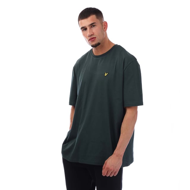 Mens Lyle And Scott Plain T- Shirt in teal.- Ribbed crewneck.- Short sleeves.- Embroidered logo.- Regular fit.- 100% Cotton.- Ref: TS400VOGXX311