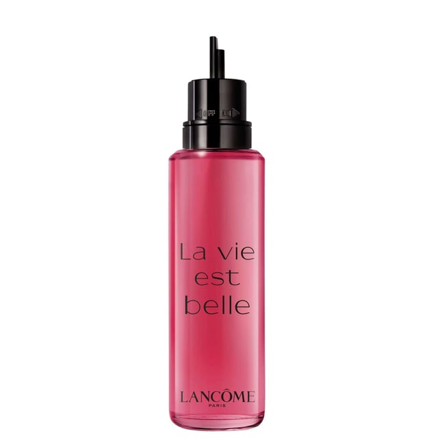 Experience the essence of joy with Lancôme La Vie Est Belle Elixir Eau de Parfum Refill. This enchanting fragrance embodies self-love and confidence, designed for the modern woman who pursues her dreams. With a captivating blend of raspberry and Calabrian bergamot, the scent opens with a vibrant burst. The heart reveals a floral masterpiece, while the base notes of cocoa butter, leather accord, and cedarwood add depth. This refillable crystal bottle celebrates femininity and the freedom to embrace happiness.