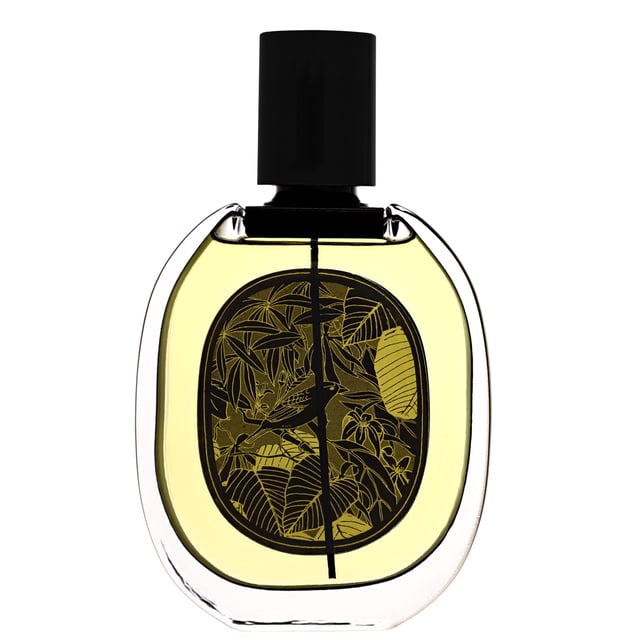 Diptyque Vetyverio Eau de Parfum Spray - Unisex Fragrance for All Occasions 75 ml Discover the enchanting Diptyque Vetyverio Eau de Parfum Spray, a captivating unisex fragrance that beautifully balances fresh and smoky woody notes. The invigorating top notes of zesty grapefruit and sweet mandarin create a vibrant opening, leading to a heart enriched with the delicate essence of Turkish rose, adding a touch of floral elegance. Finally, the base unfolds with the earthy richness of Haitian vetiver complemented by the warm depth of patchouli. Perfect for any occasion, this fragrance is a true expression of sophistication and charm.