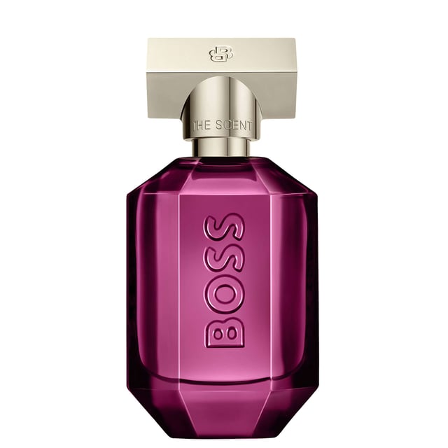 Unleash your allure with HUGO BOSS BOSS The Scent Magnetic for Her Eau de Parfum. This enchanting fragrance embodies the powerful chemistry of a dynamic couple, drawing you into its irresistible embrace. It opens with rich Osmanthus flower notes, intertwined with sensual White Musk, creating a magnetic allure. The experience deepens with a warm Amber base, elevating empowerment and sensuality. Housed in a stunning deep-purple bottle adorned with the BOSS logo and a chic icy-gold cap, this fragrance reflects the multifaceted nature of attraction.