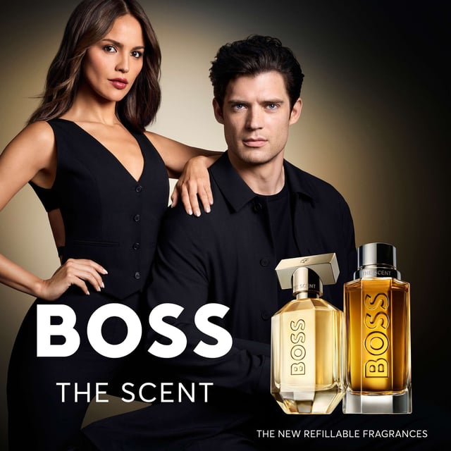 Experience the allure of HUGO BOSS BOSS The Scent For Her Eau de Parfum. This fragrance embodies the chemistry of a powerful couple, merging bold contrasts in an enchanting ambery-floral scent. It opens with vibrant Peach extract and a luxurious Osmanthus heart. The sensuality deepens with White Musk notes, creating an irresistible trail. Housed in a stunning refillable bottle adorned with the BOSS logo, this fragrance represents modern femininity and empowerment. Refilling is easy with the 150ml refill bottle, sold separately.