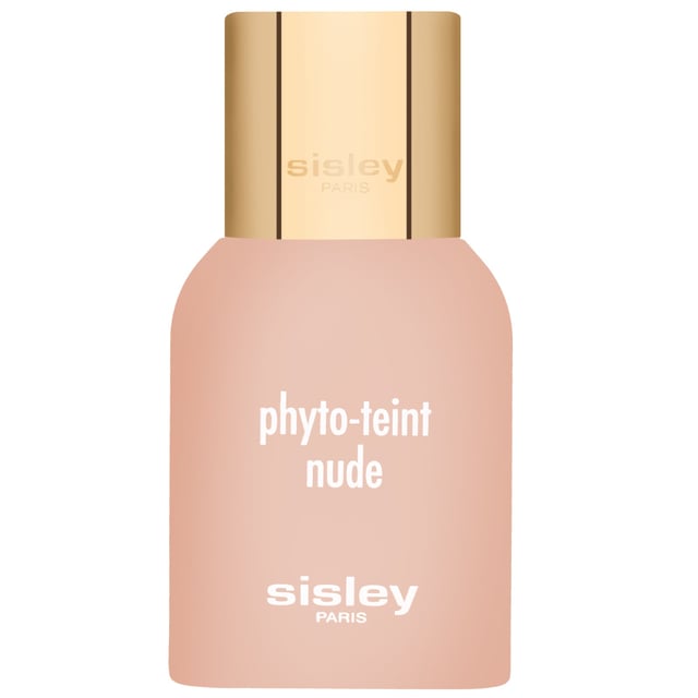 Discover the beauty of Sisley Phyto-Teint Nude Foundation in shade 3W1 Warm Almond. This luxurious oil-free foundation provides a flawless complexion while feeling weightless on your skin. With its second-skin effect, it enhances your natural beauty by refining skin texture and boosting hydration. The unique Vita-Light complex revitalizes your skin for a radiant glow, while the Hydro-Booster complex ensures moisture retention throughout the day. Perfect for a satin-fresh finish, this foundation is a must-have in your makeup routine.