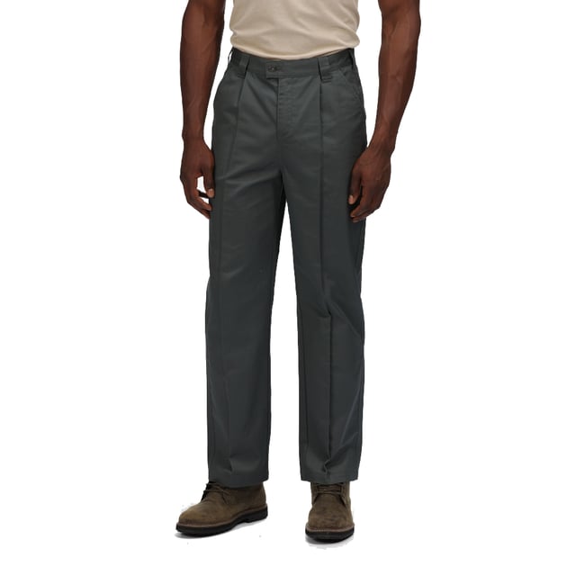 Hardwearing, comfortable and country vibes � the Combine men's trousers are perfect for getting the job done in style. Featuring our polycotton blend, the men's work trousers are both durable and comfortable to wear. The tapered leg adds the country casual style. They're ideal for work on the farm, stables or country estate. The triple stitch seams and reinforced crotch create lasting wear.