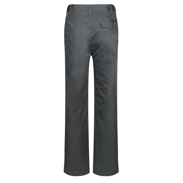 Hardwearing, comfortable and country vibes � the Combine men's trousers are perfect for getting the job done in style. Featuring our polycotton blend, the men's work trousers are both durable and comfortable to wear. The tapered leg adds the country casual style. They're ideal for work on the farm, stables or country estate. The triple stitch seams and reinforced crotch create lasting wear.