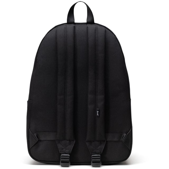 Room for adventure. Sized for everything you love to do, this backpack is made with 100% recycled EcoSystem fabrics and has the volume you need to pack everything in.
