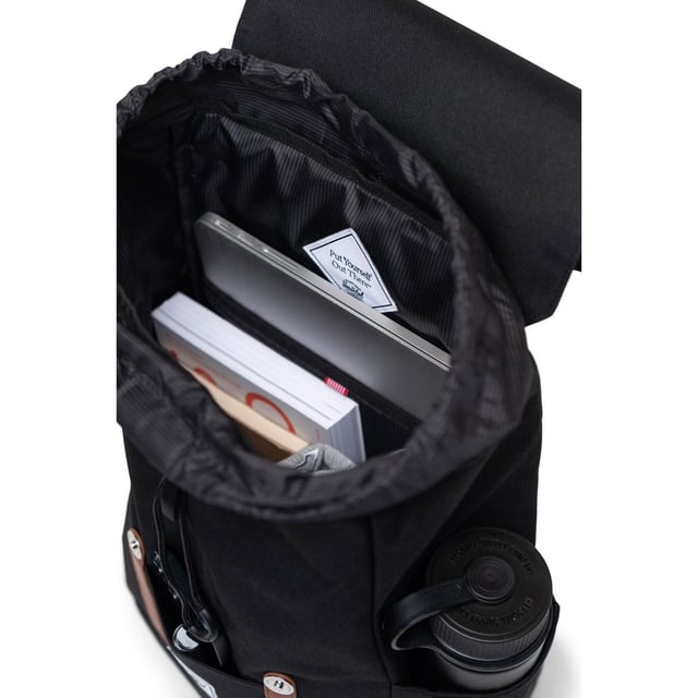 Herschel Bags Herschel Retreat Small Backpack Polyester Unisex Adults's Black Backpack Small backpack, big personality. Created for busy lives, the alpine inspired Retreat Small Backpack carries your tools and tech and is made with 100% recycled EcoSystem fabrics.
