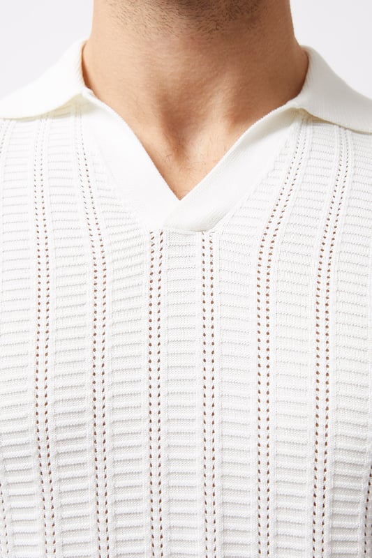 This trophy knit polo shirt from French Connection is a wardrobe staple. Features all-over knit design, open collar, short sleeves, ribbed elasticated hems. Made from cotton blend fabric to ensure comfort and high quality.