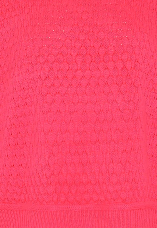 Heben Sie Ihre legere Garderobe mit diesem gestrickten Pullover auf, der ein strukturiertes Muster aufweist. Entworfen mit einem Rundhalsausschnitt und langen Ärmeln, bietet er eine lockere Passform mit leicht abgesenkter Schulter für Komfort. Die gerippten Details am Saum, an den Bündchen und am Ausschnitt sorgen für eine bequeme Passform und Formbeständigkeit. Ein diskret im Nacken platziertes Markenetikett verleiht diesem stilvollen Stück Authentizität.  Pullover