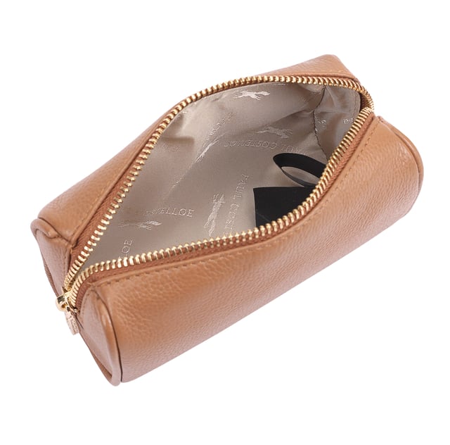 Discover the perfect blend of style and functionality with our medium-sized leather makeup and jewellery case. Crafted from high-quality soft leather, this travel-friendly organiser is designed to keep your essentials neatly arranged. Its compact yet spacious design ensures that your beauty items and accessories are always within reach, making it ideal for both personal use and as a thoughtful gift. Elevate your travel experience with this elegant and practical case that combines luxury with convenience.