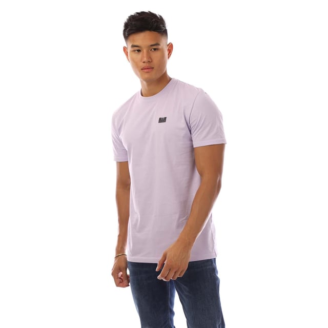 Heren Weekend Offender Bridgetown Logo T-Shirt in lila.- Rib ronde hals.- Korte mouwen.- Contrast logo.- Normale pasvorm.- 100% Katoen.- Ref: WOSTS581FX