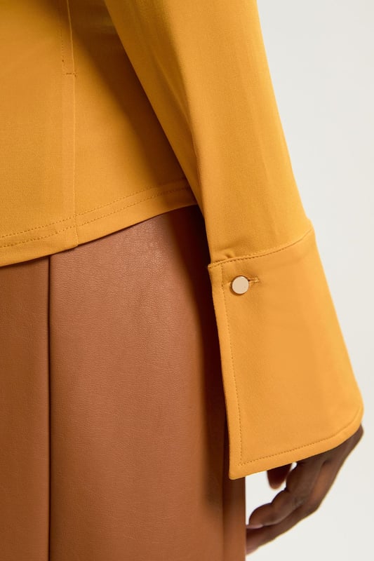 Power Shoulder Drapey Crepe Seam Detail Shirt
