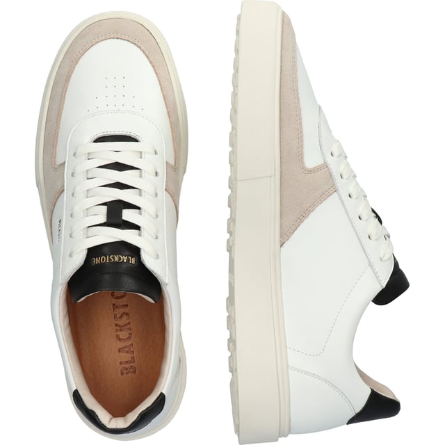 Sneaker (low) der Marke Blackstone. In der Farbe WHITE BLACK. Hergestellt aus Leather mit einem Futter aus Leather. Dieser Schuh ist mit einer Cup Sohle gefertigt.