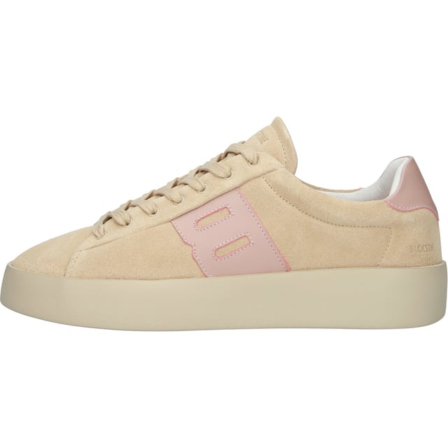 Sneaker (low) der Marke Blackstone. In der Farbe LIGHT. Hergestellt aus Suede mit einem Futter aus Leather. Dieser Schuh ist mit einer Cup Sohle gefertigt.