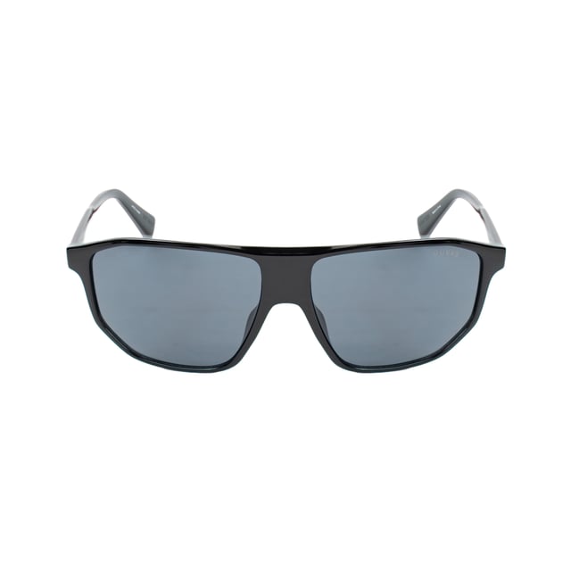 Gafas de sol de hombre de color negro - Guess GF00010-6101A• material: inyectado• color: negro• tamaño: 61/14/145 mm (longitud de la lente / ancho del puente / longitud de la varilla)  CATEGORY 3