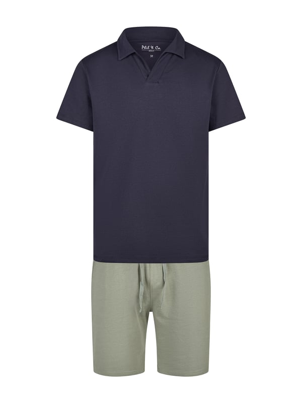 Cómodo pijama de Phil & Co. Berlín. El pijama tiene un corte amplio, holgado y acogedor. La cintura muy elástica y suave ejerce poca presión y hace que sean cómodos de llevar. Los conjuntos se componen de un pantalón y un top en diferentes diseños.
