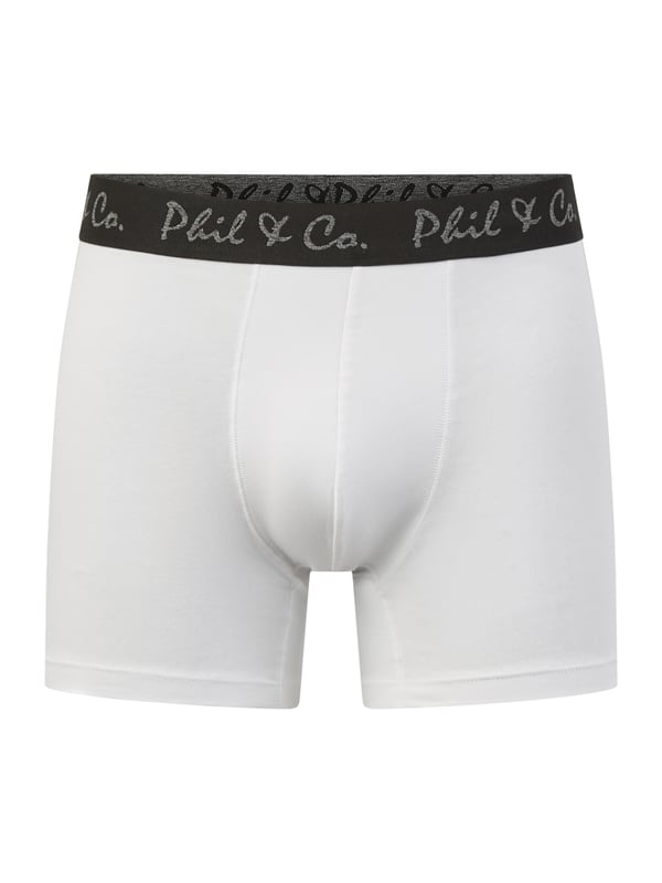 Calzoncillos en un paquete múltiple de Phil & Co.; ¡para todos aquellos a los que les gusta ir cómodos! Los conjuntos constan de seis calzoncillos retro en diferentes diseños. Los bañadores, diseñados con cariño, añaden variedad a tu armario. La mezcla de materiales de suave algodón y cómodas fibras elásticas garantiza el mantenimiento de la forma y la comodidad. Los calzoncillos no tienen costuras molestas en la zona del asiento. La cintura ancha en contraste da el toque final a los calzoncillos y garantiza que no se deslicen y permanezcan en su sitio, incluso bajo presión.