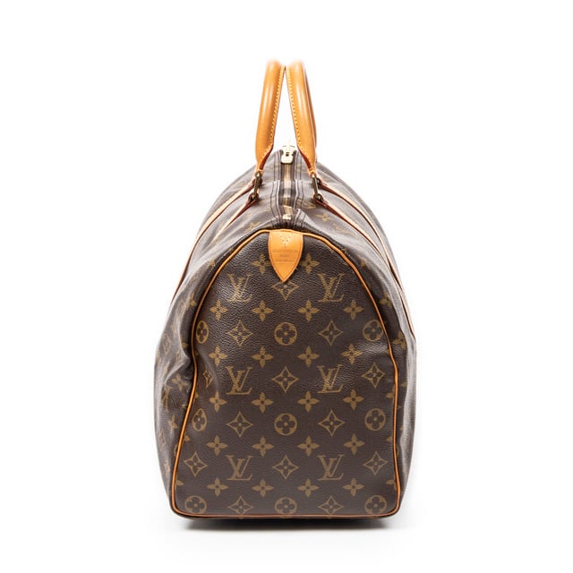 Louis Vuitton Taschen Keepall 45 Reisetasche und Braun Beschichtete Leinwand und Goldenes Messing hardware. Das Produkt ist auf in ausgezeichnetem Zustand (A).
  Abmessungen: 45x24x20 cm 
  Zubehör inklusive: Luggage Tag; Handle Strap; Keys; Cadenas
  
  BrandCo Paris hat seltene Artikel und die besten Konditionen zu unglaublichen Preisen vorgestellt. Geduld lohnt sich! Kaufen Sie mit Vertrauen: Alle Artikel von BrandCo Paris sind von unserem Expertenteam ausgewählt und authentisch.
  Alle Artikel enthalten ein Echtheitszertifikat und wurden von BrandCo Paris übernommen.
  Tabelle zur Klassifizierung des Artikelzustands
  N (wie neu)
  AA (perfekter Zustand)
  A (ausgezeichneter Zustand)
  AB (sehr guter Zustand)
  B (gut/mittelmäßig)