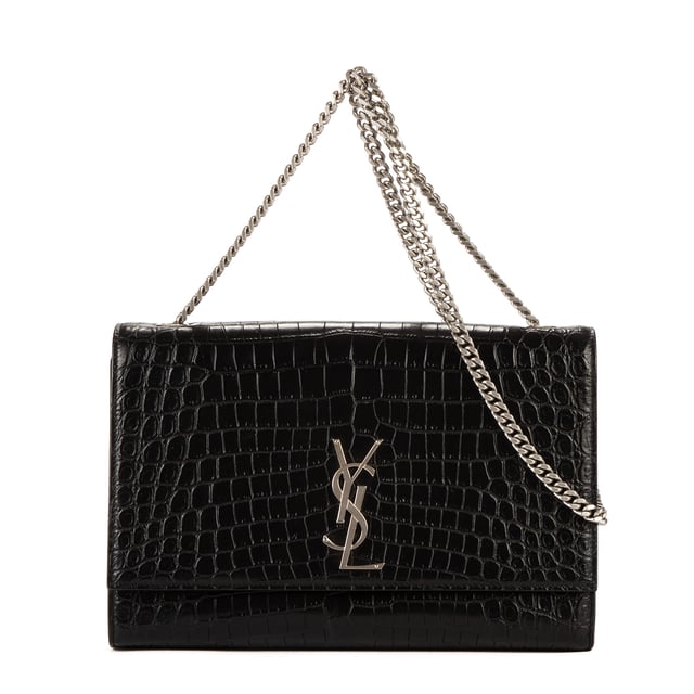 Yves Saint Laurent Bolsas Kate Large Bolso bandolera en Negro Piel de becerro y Plata hardware. El producto esta en Perfectas Condiciones (AA).
  Dimensiones: 25x15.5x5.5 cm 
  Accesorios incluidos: Dustbag
  
  BrandCo Paris encuentra artículos raros y en las mejores condiciones a precios increíbles. ¡Vale la pena tener paciencia! Compra con confianza: todos los artículos de BrandCo Paris son seleccionados y autenticados cuidadosamente por nuestro equipo de expertos.
  Todos los artículos vienen con un certificado de autenticidad y un embalaje entregado por BrandCo Paris.
  Tabla de clasificación de la condición del artículo
  N (como nuevo)
  AA (perfecto estado)
  A (excelente estado)
  AB (muy buen estado)
  B (bueno/regular)