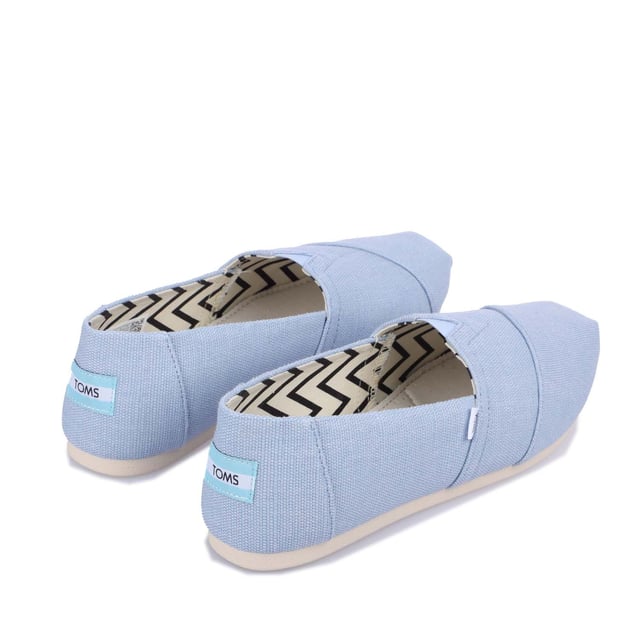 Textile upper  canvas footbed  TOMS signature CloudBound soles for extra comfort  breathability and traction removable and hand washable. OrthoLite Eco LT hybrid insole for lightweight cushioning  made with plant-derived and recycled materials. Elastic gore for easy fit