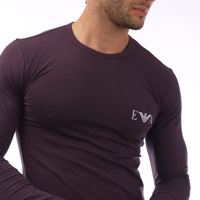 Men's Emporio Armani Slim-Fit Long Sleeve T-Shirt.- Round neck.- Long sleeves.- Printed branding.- Slim fit.- 95% Cotton, 5% Elastane.