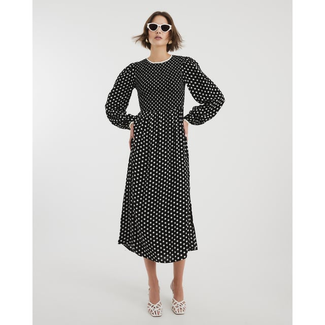 Smock dress, Spot print, Round neckline, Shirred, Side cutwork, Long sleeves, Midi length, LightweightAbout the brandFASHION IS OUR DNARiver Island is an icon of the British high street. Inspired by the latest trends and our heritage style archives, we've been serving style and leading trends for over sixty years.We make fashion for real people with real lives, who want to look real good. Because life's a celebration - let's dress for it.