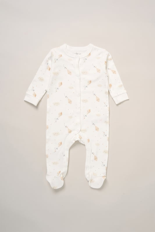 Surprise new parents with the printed 5-Piece baby gift Set from Rock A Bye Baby Boutique. This thoughtful bundle includes a cosy matching all-in-one, bodysuit, bib, hat, and mitts for essential wardrobe pieces. Crafted from 100% cotton, each item ensures their baby stays stylish and snug, perfect for everyday wear or special occasions. Packaged elegantly in a mesh bag.