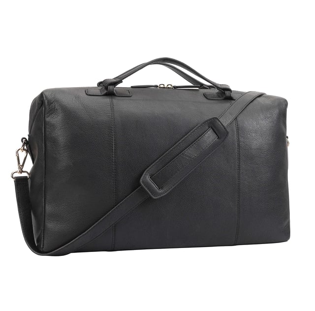 This Paul Costelloe ODELIA Weekend/Duffle Bag benefits from having top handles and an adjustable shoulder strap so you can wear it however you find most comfortable! Roomy enough for all your overnight essentials. It is sturdy yet light to carry. Perfect for long weekend stay or as a hospital bag for you and the new baby.  Designed with one large main compartment as well as a secure interior pockets, it can hold all your essentials with ease. D:21cm W:48cm H:26cm