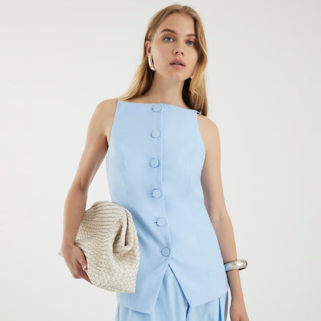 Square neck, Strappy detail, Buttoned fastening, SleevelessAbout the brandFASHION IS OUR DNARiver Island is an icon of the British high street. Inspired by the latest trends and our heritage style archives, we've been serving style and leading trends for over sixty years.We make fashion for real people with real lives, who want to look real good. Because life's a celebration - let's dress for it.