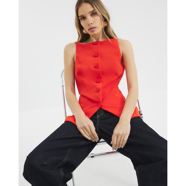 Square neck, Strappy detail, Buttoned fastening, SleevelessAbout the brandFASHION IS OUR DNARiver Island is an icon of the British high street. Inspired by the latest trends and our heritage style archives, we've been serving style and leading trends for over sixty years.We make fashion for real people with real lives, who want to look real good. Because life's a celebration - let's dress for it.
