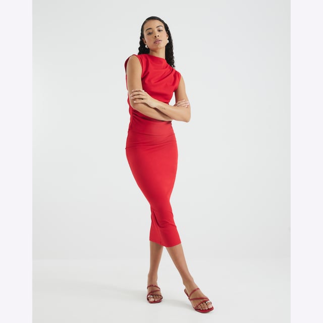 High neck, Short sleeves, Drape detailAbout the brandFASHION IS OUR DNARiver Island is an icon of the British high street. Inspired by the latest trends and our heritage style archives, we've been serving style and leading trends for over sixty years.We make fashion for real people with real lives, who want to look real good. Because life's a celebration - let's dress for it.