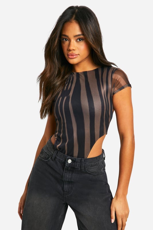 Striking vertical stripe pattern for a bold, eye-catching look
        Sheer mesh fabric adds a touch of allure and intrigue
        Daring cut-out back design for a sultry reveal
        Form-fitting silhouette accentuates curves
        Versatile bodysuit style for effortless pairing
    
    Make a statement on your next night out with this captivating cut-out back bodysuit from Boohoo. The vertical stripe pattern creates a visually elongating effect, while the sheer mesh fabric adds a tantalising touch of transparency. Perfect for the fashion-forward woman who loves to turn heads, this bodysuit can be styled multiple ways for various evening looks. Pair it with high-waisted wide-leg trousers and strappy heels for a chic club ensemble, or team it with a sleek midi skirt and statement earrings for cocktails with the girls. The versatile design allows for easy transition from day to night, making it an essential piece for the social butterfly who's always ready for her next adventure. Whether you're dancing the night away or enjoying drinks at a trendy rooftop bar, this bodysuit will ensure you're at the forefront of urban nightlife fashion.