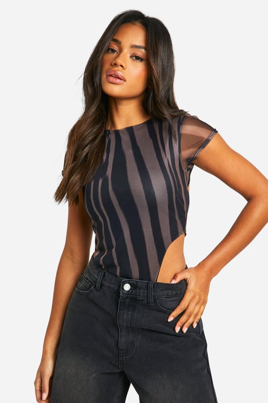 Striking vertical stripe pattern for a bold, eye-catching look
        Sheer mesh fabric adds a touch of allure and intrigue
        Daring cut-out back design for a sultry reveal
        Form-fitting silhouette accentuates curves
        Versatile bodysuit style for effortless pairing
    
    Make a statement on your next night out with this captivating cut-out back bodysuit from Boohoo. The vertical stripe pattern creates a visually elongating effect, while the sheer mesh fabric adds a tantalising touch of transparency. Perfect for the fashion-forward woman who loves to turn heads, this bodysuit can be styled multiple ways for various evening looks. Pair it with high-waisted wide-leg trousers and strappy heels for a chic club ensemble, or team it with a sleek midi skirt and statement earrings for cocktails with the girls. The versatile design allows for easy transition from day to night, making it an essential piece for the social butterfly who's always ready for her next adventure. Whether you're dancing the night away or enjoying drinks at a trendy rooftop bar, this bodysuit will ensure you're at the forefront of urban nightlife fashion.