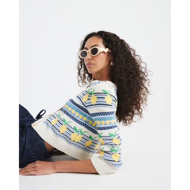 Knitted, Round neckline, Long sleeves, Striped, Lemon print, Button fasteningAbout the brandFASHION IS OUR DNARiver Island is an icon of the British high street. Inspired by the latest trends and our heritage style archives, we've been serving style and leading trends for over sixty years.We make fashion for real people with real lives, who want to look real good. Because life's a celebration - let's dress for it.